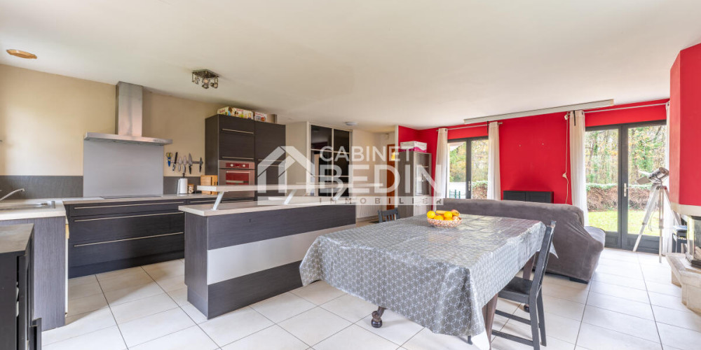 maison à CABANAC ET VILLAGRAINS (33650)