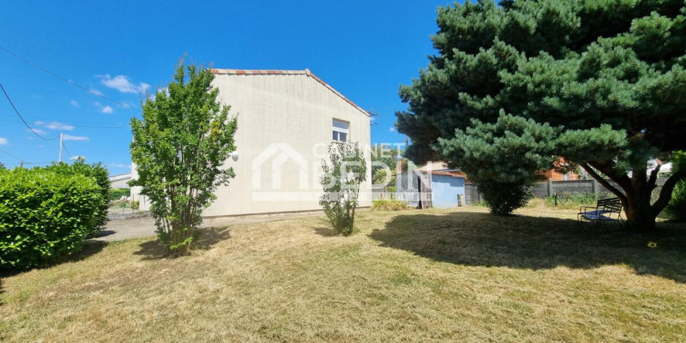 maison à CREON (33670)