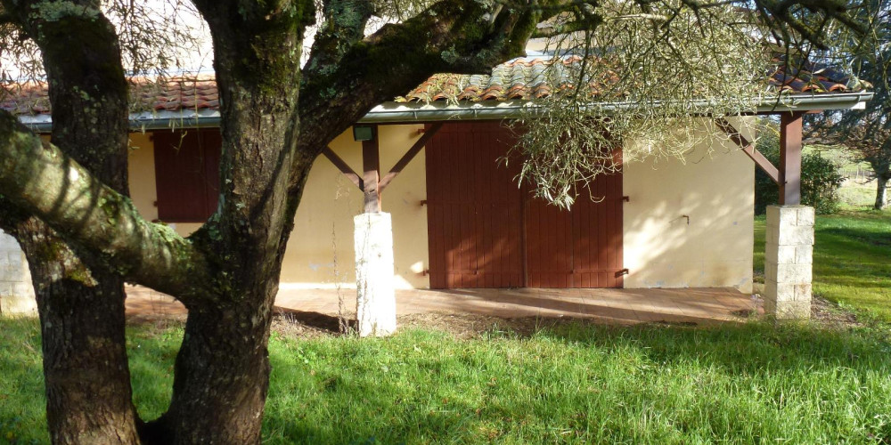 maison à ST QUENTIN DE BARON (33750)