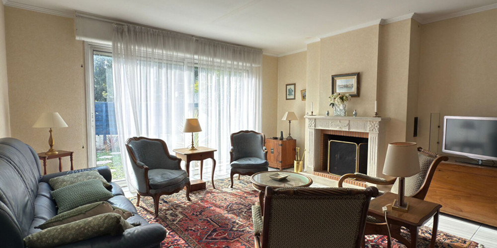 maison à BORDEAUX (33200)