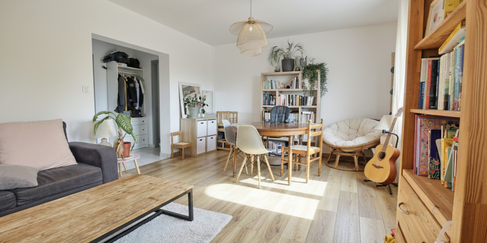 appartement à BORDEAUX (33300)