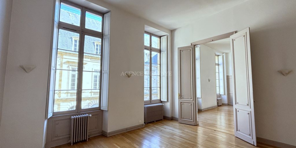 appartement à BORDEAUX (33000)
