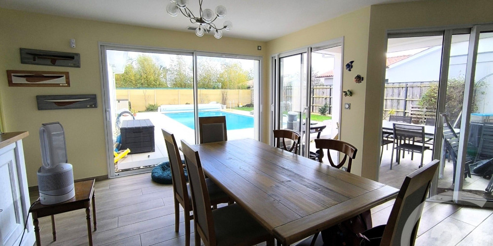 maison à LANTON (33138)