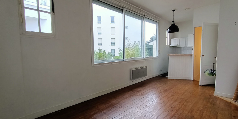 appartement à BORDEAUX (33800)