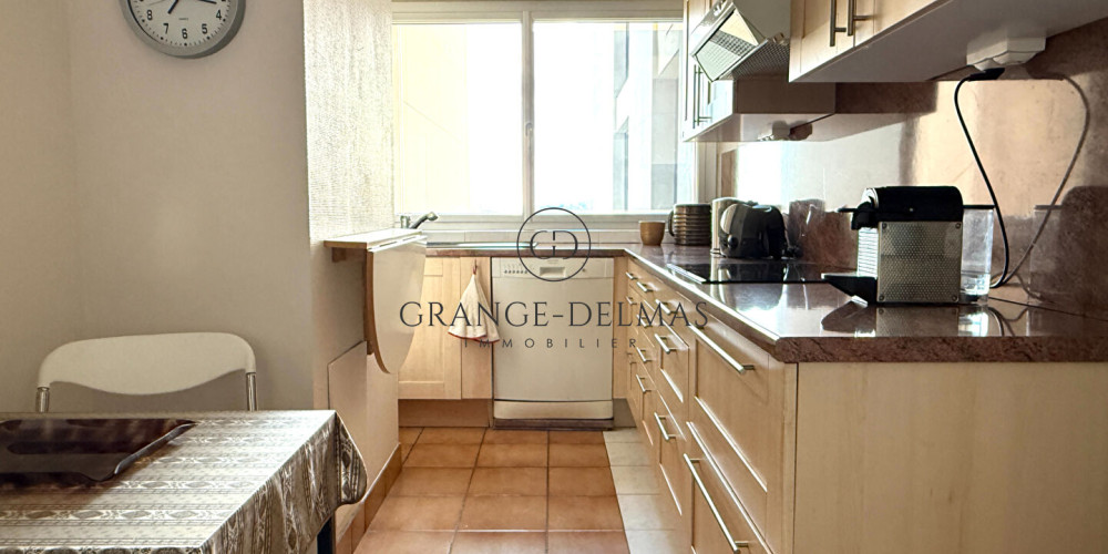 appartement à BORDEAUX (33000)