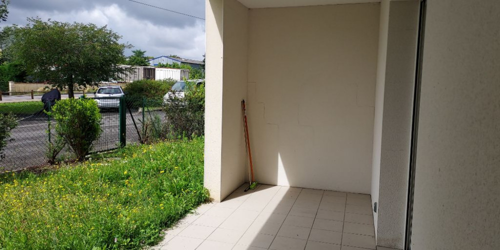 appartement à MONTUSSAN (33450)