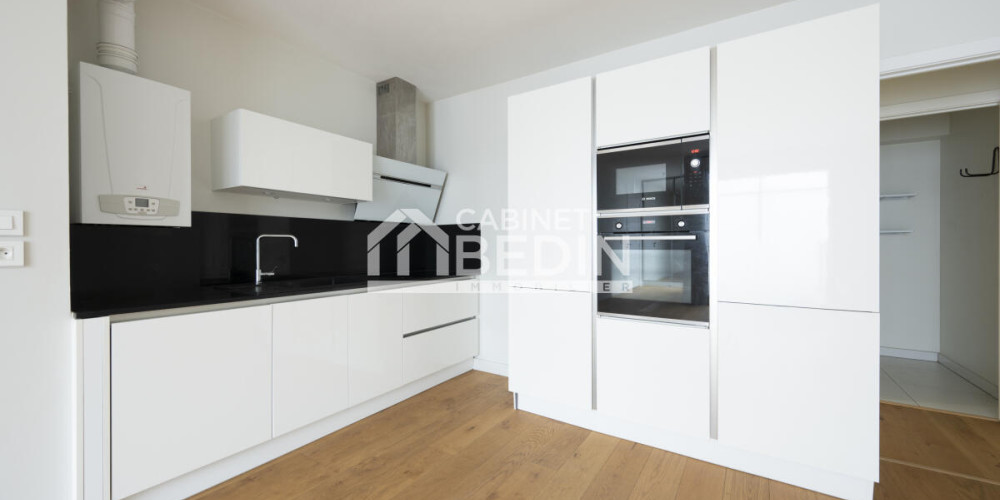 appartement à BORDEAUX (33000)