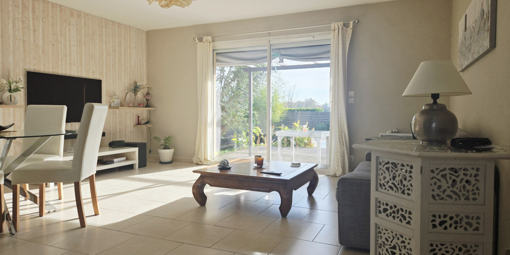 maison à STE TERRE (33350)