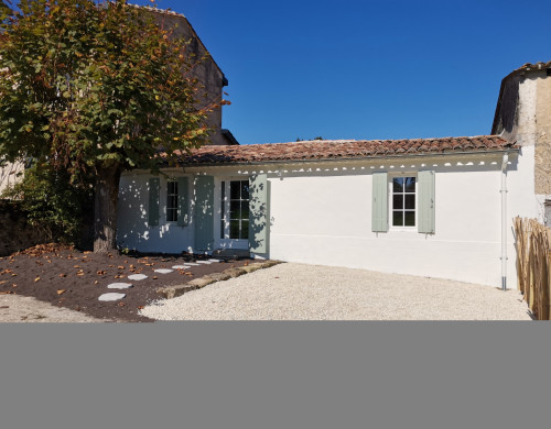 maison  LANDIRAS