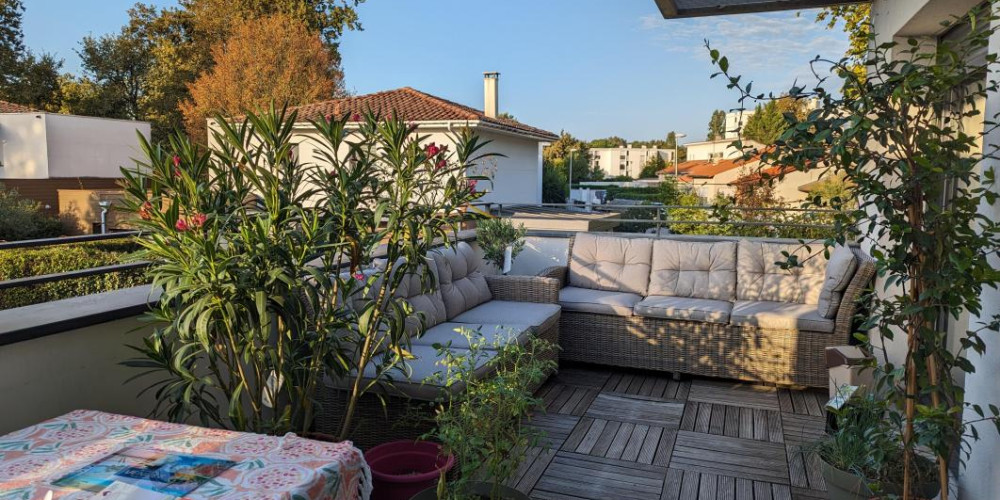 appartement à PESSAC (33600)