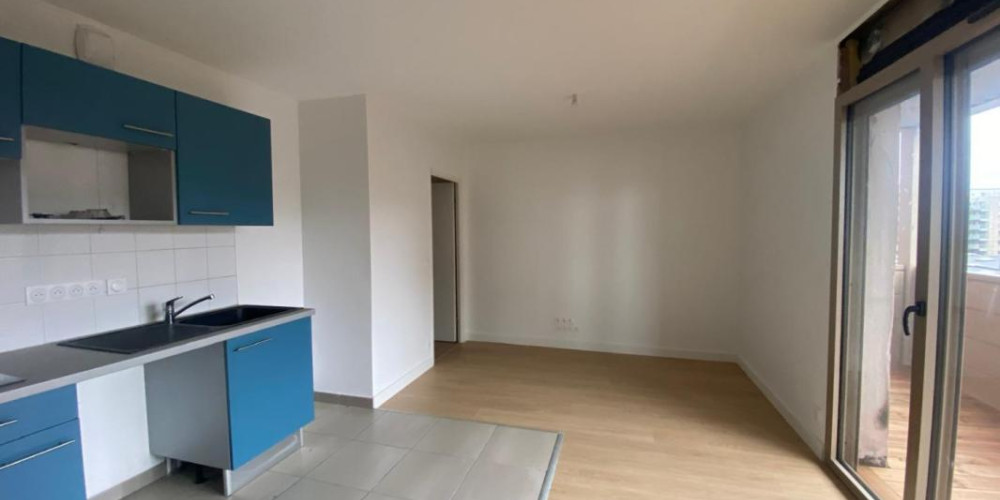 appartement à BORDEAUX (33100)