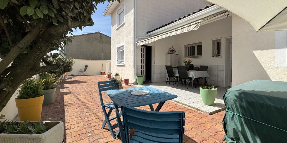 maison à BEGLES (33130)