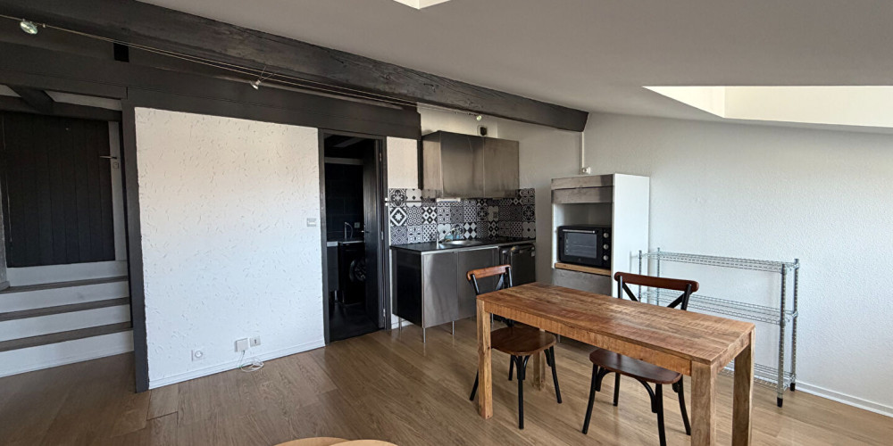 appartement à BORDEAUX (33800)