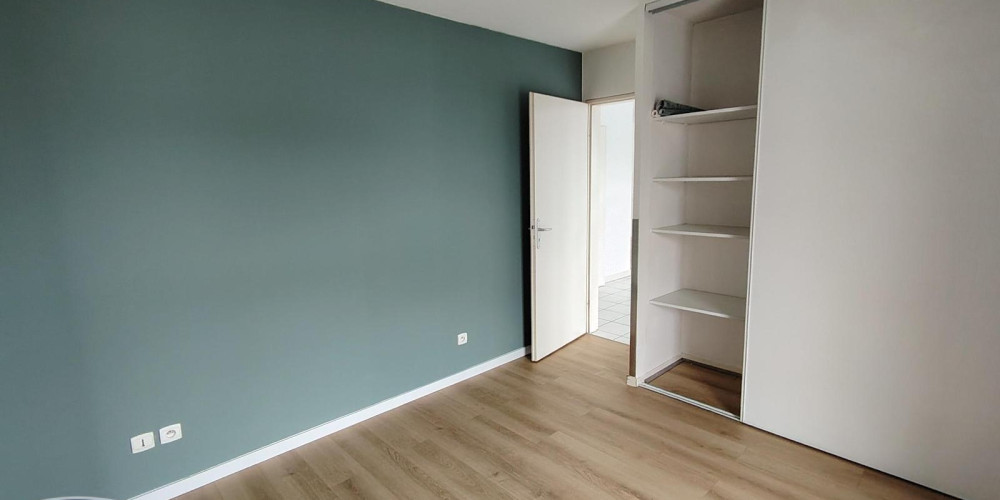 appartement à BORDEAUX (33800)