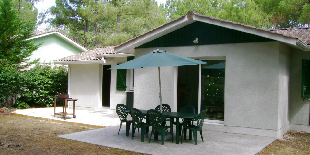 maison à LACANAU (33680)