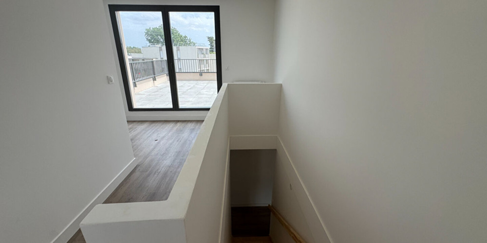 appartement à PESSAC (33600)