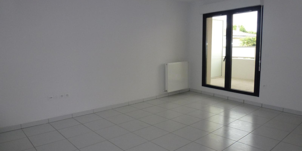 appartement à BORDEAUX (33800)