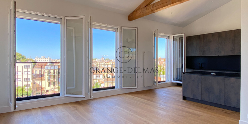 appartement à BORDEAUX (33000)