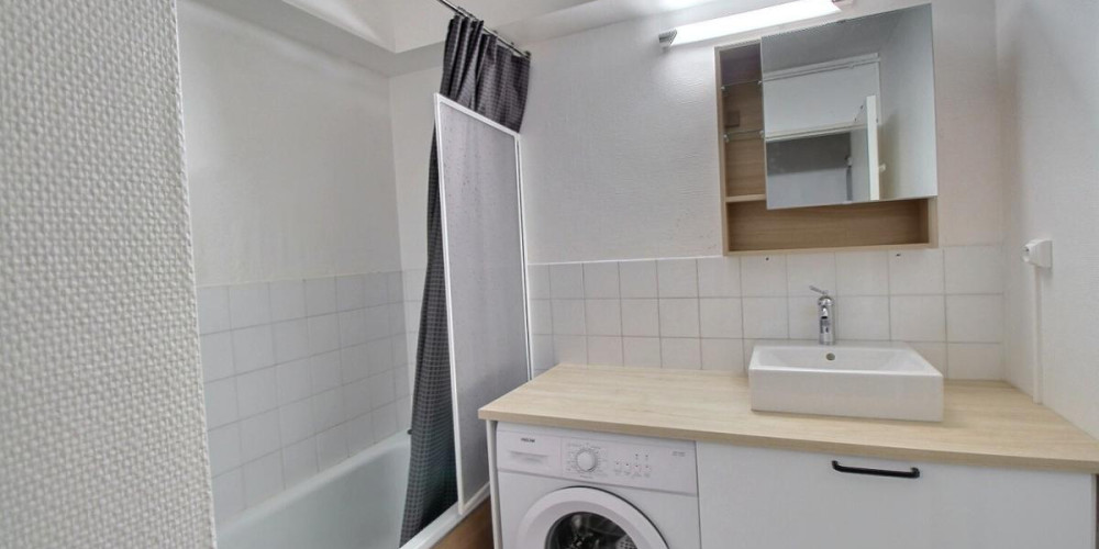 appartement à LE BOUSCAT (33110)