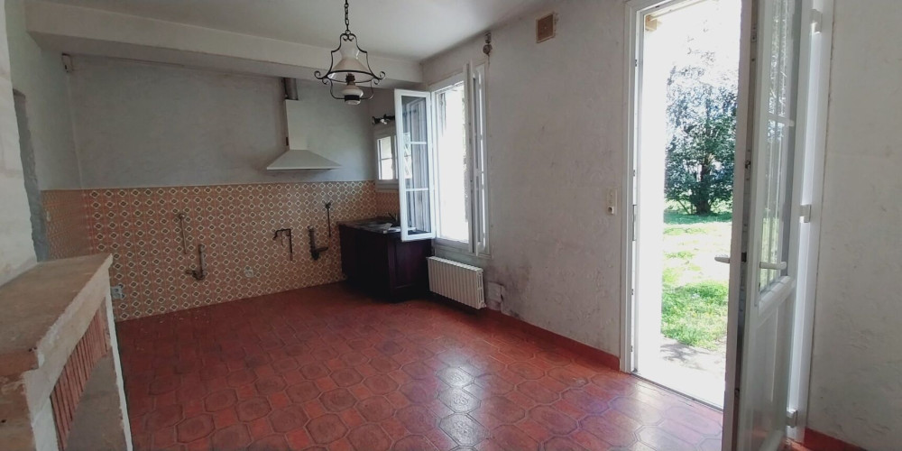 maison à LUGON ET L ILE DU CARNAY (33240)