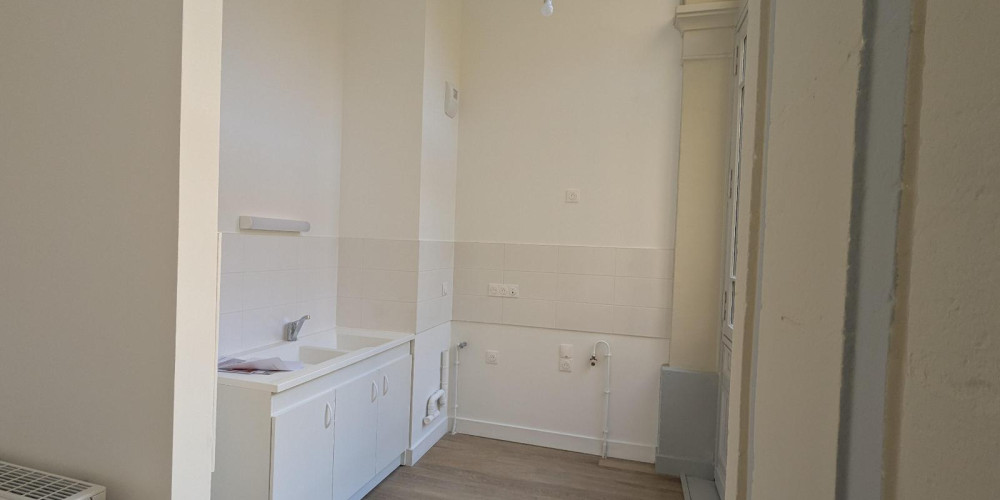 appartement à BORDEAUX (33000)