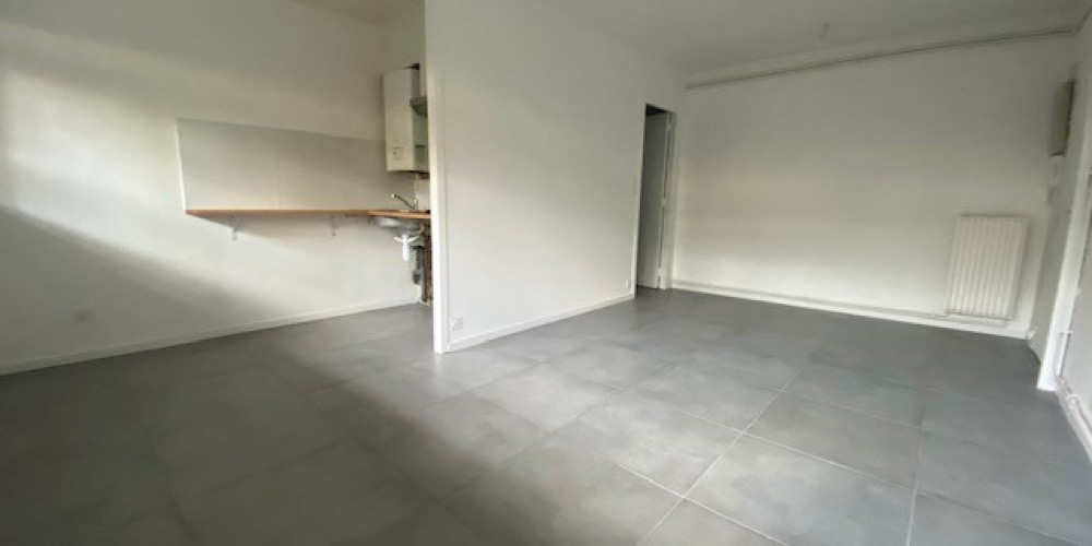 appartement à BORDEAUX (33200)