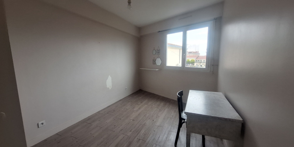 appartement à BORDEAUX (33000)