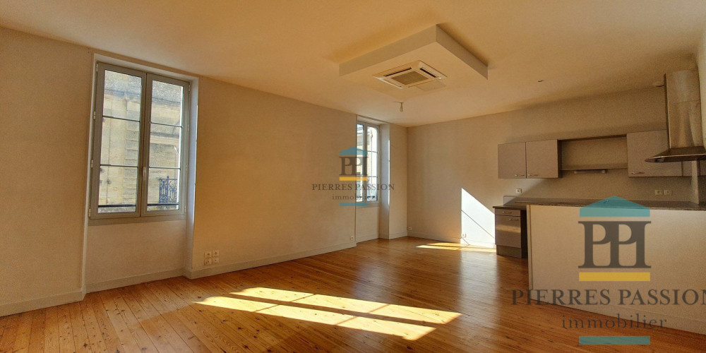 appartement à PODENSAC (33720)