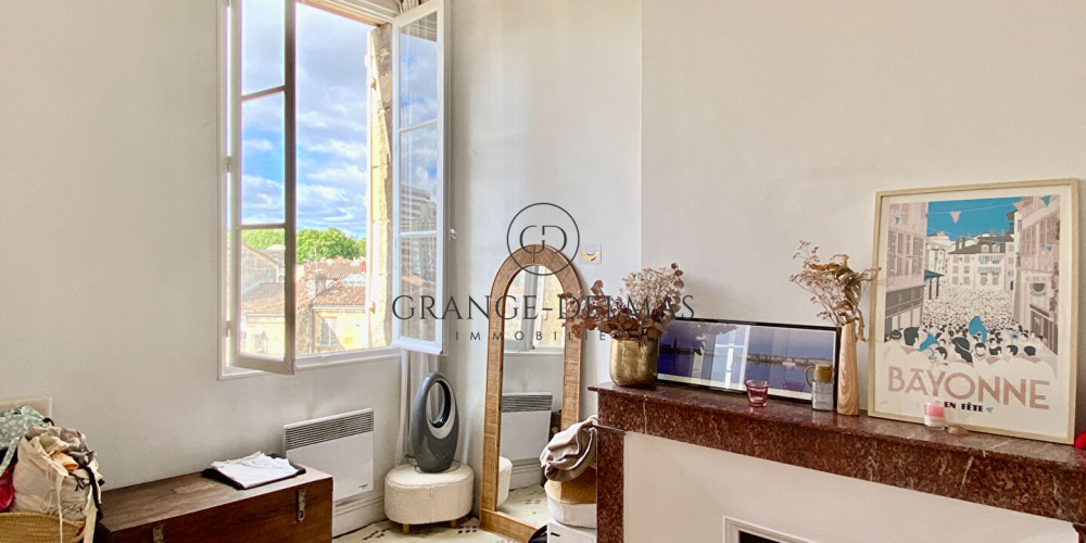 appartement à BORDEAUX (33000)