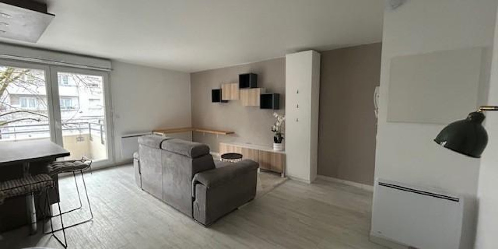 appartement à BORDEAUX (33300)
