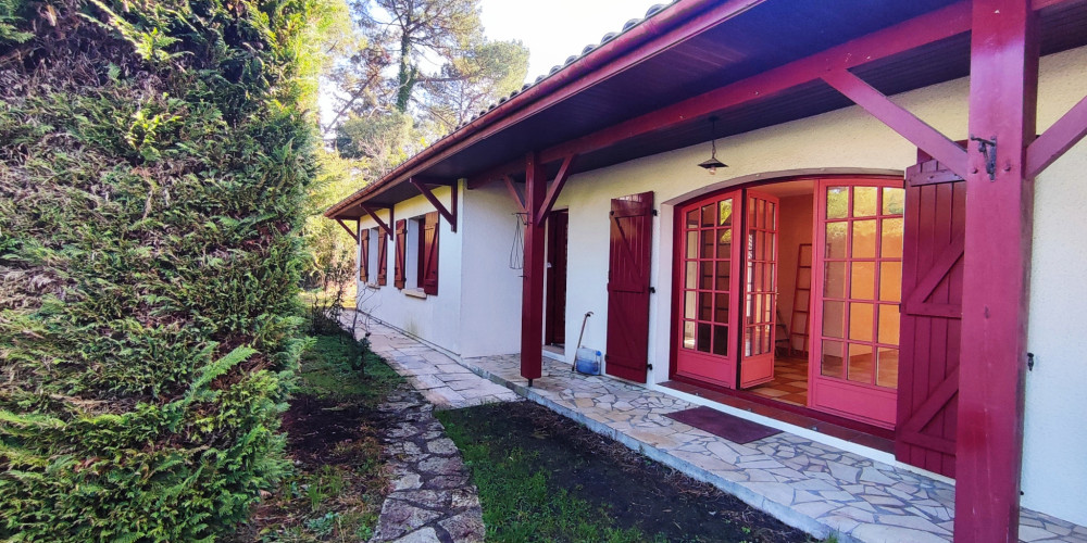 maison à VILLENAVE D ORNON (33140)