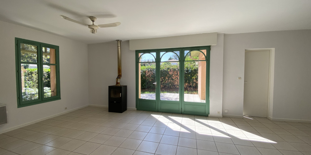 maison à GALGON (33133)