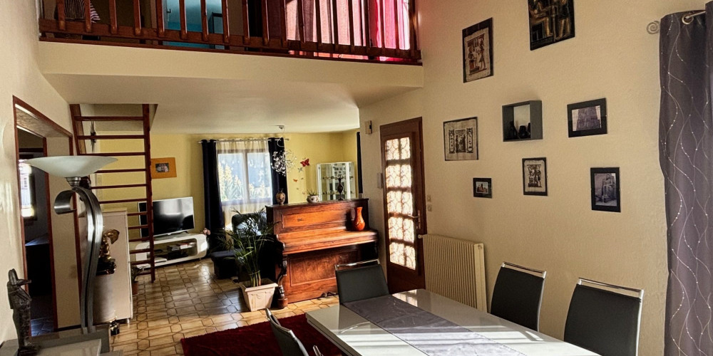 maison à MERIGNAC (33700)