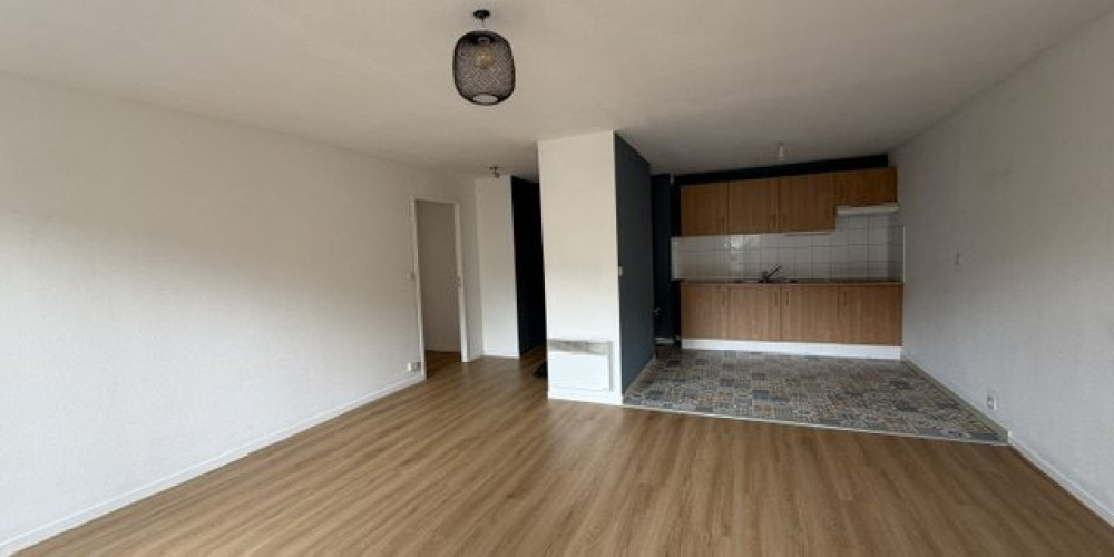 appartement à BORDEAUX (33800)