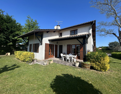 maison  LEOGNAN
