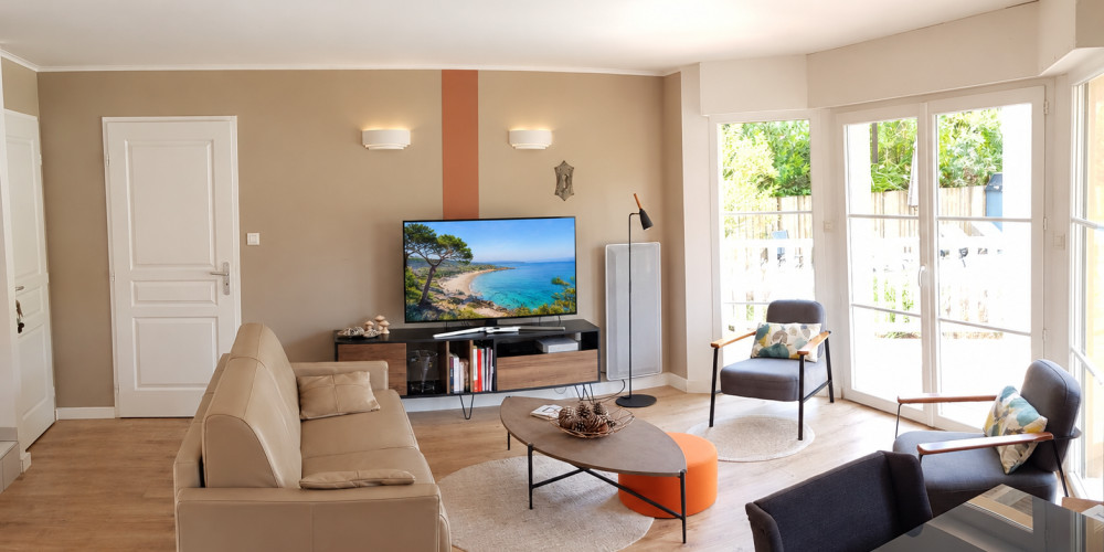 maison à LACANAU (33680)
