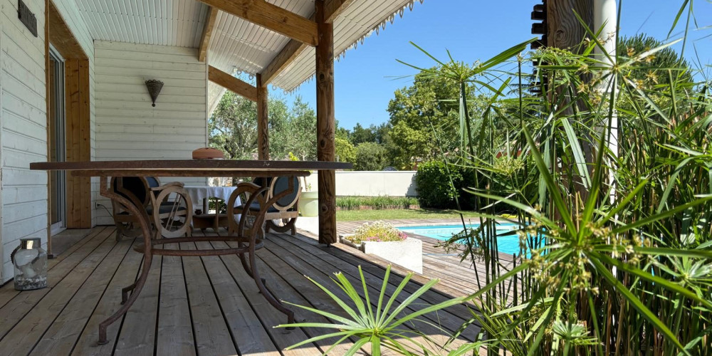 maison à FLOIRAC (33270)