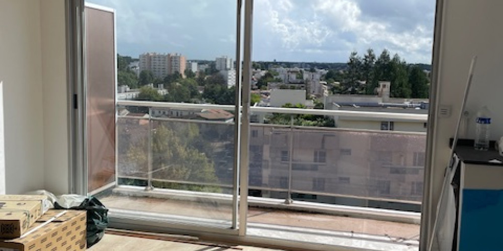 appartement à BORDEAUX (33200)