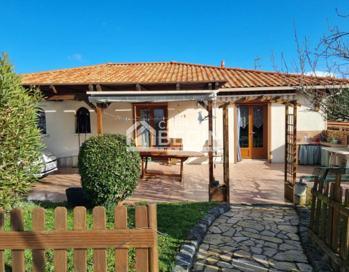 maison  ARTIGUES PRES BORDEAUX