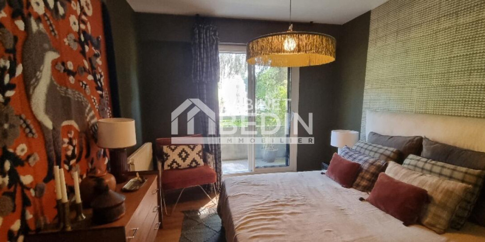 appartement à BORDEAUX (33000)
