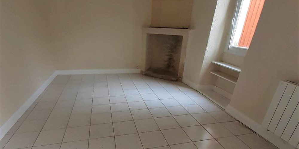appartement à BRANNE (33420)