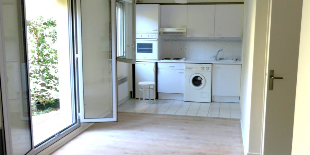 appartement à BORDEAUX (33000)