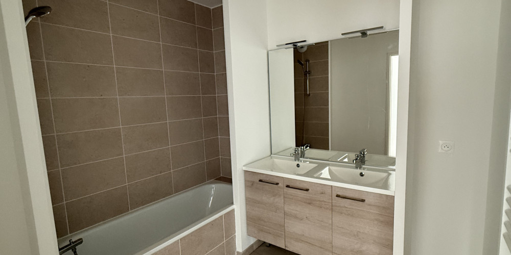 appartement à VILLENAVE D ORNON (33140)