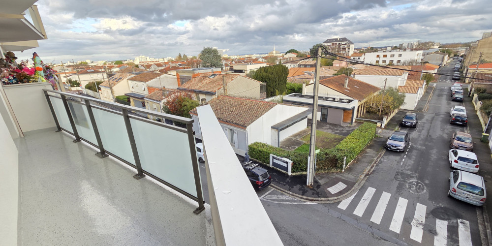 appartement à MERIGNAC (33700)