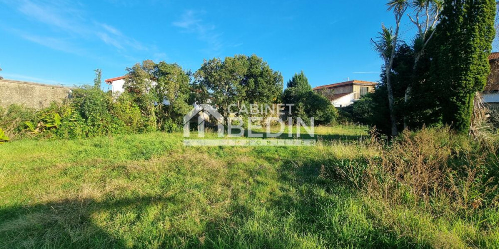 terrain à GUJAN MESTRAS (33470)