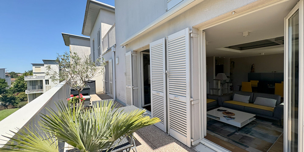 appartement à BORDEAUX (33100)