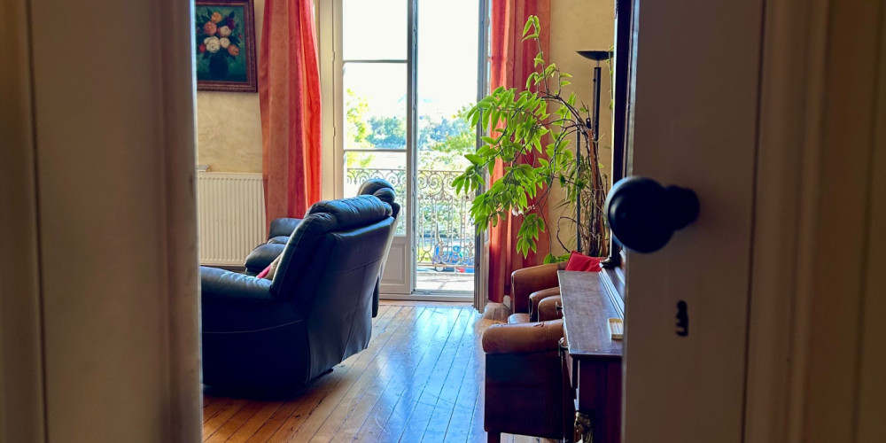 appartement à BORDEAUX (33000)