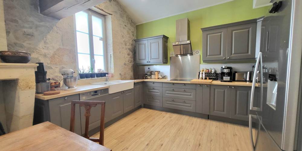 maison à ST CHRISTOLY DE BLAYE (33920)