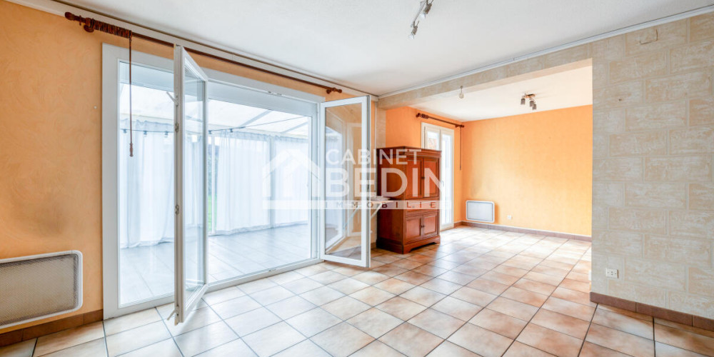 maison à ST LOUBES (33450)