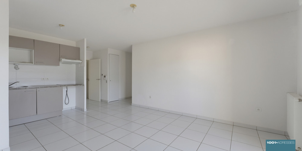 appartement à BORDEAUX (33800)
